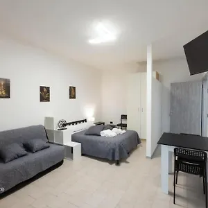 Centro-10min Design Loft, Free Wi-fi Forlì